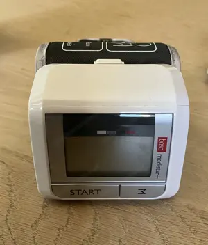 Blutdruckmessgerät fürs Handgelenk Bild 4