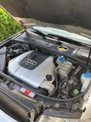 Audi A4 Avant, 2,5 Diesel Bild 5