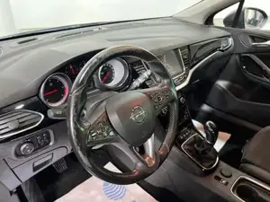 Opel Astra Bild 6