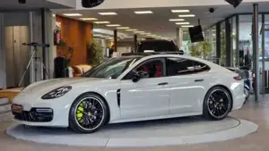Porsche Panamera Bild 13