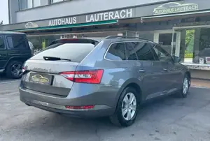 Skoda Superb Bild 8
