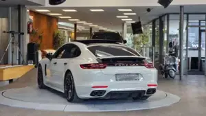 Porsche Panamera Bild 10