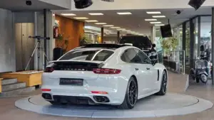 Porsche Panamera Bild 7
