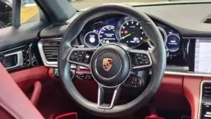 Porsche Panamera Bild 18