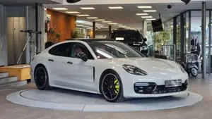 Porsche Panamera Bild 4