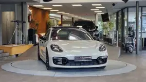 Porsche Panamera Bild 3