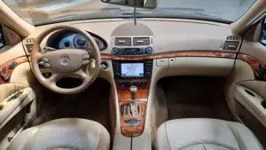 Mercedes-Benz E 50 Bild 18