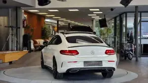 Mercedes-Benz C 220 Bild 9