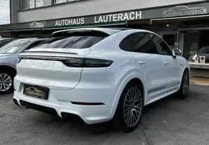 Porsche Cayenne Bild 8