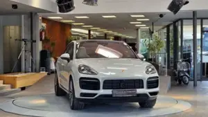 Porsche Cayenne Bild 17