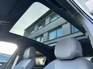 Porsche Cayenne Bild 11