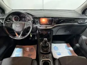 Opel Astra Bild 7