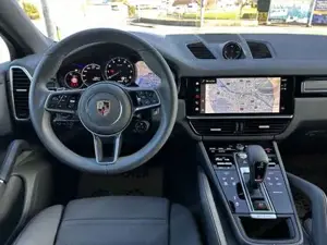 Porsche Cayenne Bild 19