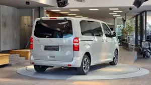 Opel Zafira Bild 16