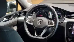 Volkswagen Passat Bild 17