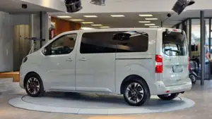 Opel Zafira Bild 12
