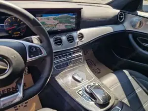 Mercedes-Benz E Bild 19