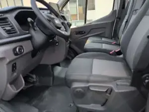 Ford Transit Bild 17