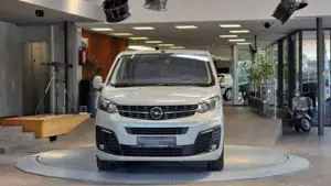 Opel Zafira Bild 8