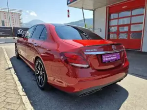 Mercedes-Benz E Bild 8