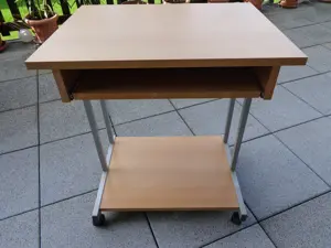 Kinder - Schreibtisch - PC -Tisch - Ausziehbare Ablage - auf 4 Rollen fahrbar