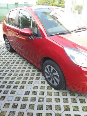 Citroen C3 Pure Tech Bj  2017 79000Km Topzustand 6750.- Bild 4