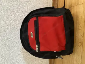 Kinderkoffer mit abnehmbaren Rucksack Bild 5