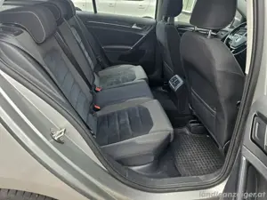 Volkswagen Golf 7 Highline 1,6 BMT TDI DPF DSG Bild 9