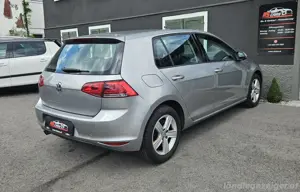 Volkswagen Golf 7 Highline 1,6 BMT TDI DPF DSG Bild 5