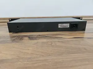Netgear ProSAFE JGS516PE Switch Bild 3
