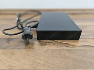 ZYXEL GS1900-24E Switch Bild 2