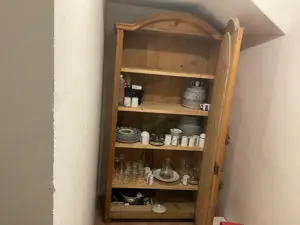 Bauernschrank Vollholz  Bild 2