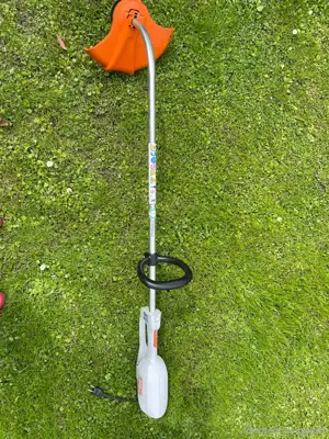 Stihl Rasentrimmer FSE60 Bild 5