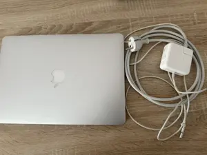 MacBook Air 13Zoll Bild 4