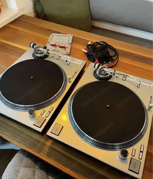 Reloop RP-7000-MK 2 Plattenspieler
