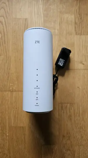 ZTE Sim 5G Router MC 801