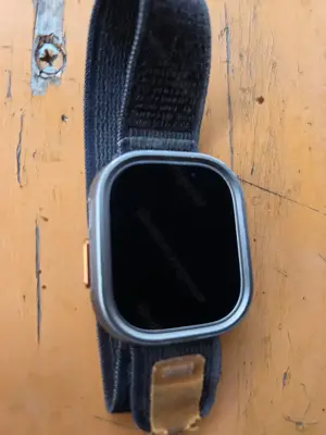 Apple Watch Ultra 1 mit viel Zubehör  Bild 4