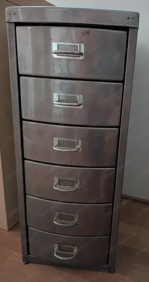 Schubladenschrank Metall Bild 2