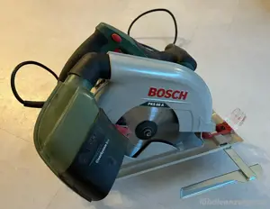 Bosch DIY PKS 66 A Elektro-Handkreissäge sehr wenig benutzt
