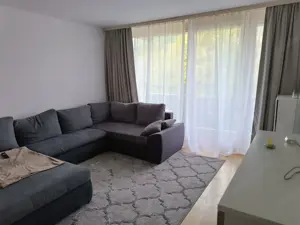 2 Zimmer Wohnung 62m2 zu vermieten Bild 2