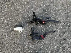 Brems- & Kupplungsarmaturenset Motoflow CNC Schwarz Bild 4