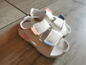Sommer Sandalen Adidas wie neu