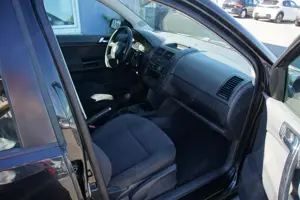 VW Polo  TDI Bj 2005 Bild 7