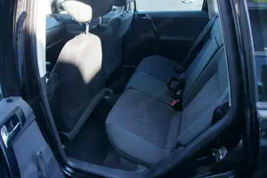 VW Polo  TDI Bj 2005 Bild 9