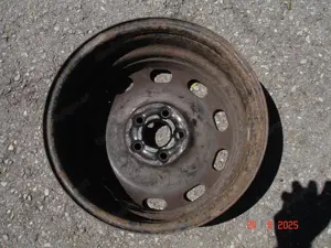 1 Stahlfelge R 15 für 195er Reifen z. B. für Octavia 1 Bild 3