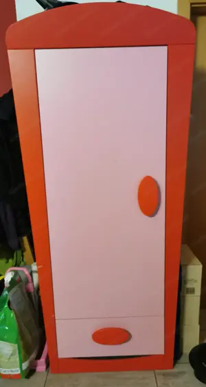 Kleiderschrank und Kommode Ikea Mammut massiv