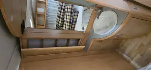 Wohnwagen   Caravan Hobby KMfe 560 Bild 3