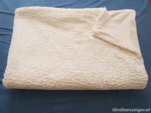 Weiße Decke Bild 2