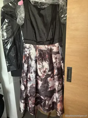edles Damenkleid