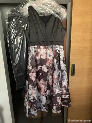 edles Damenkleid Bild 2
